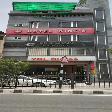 Hotel Kings, Rohtak Exteriör bild